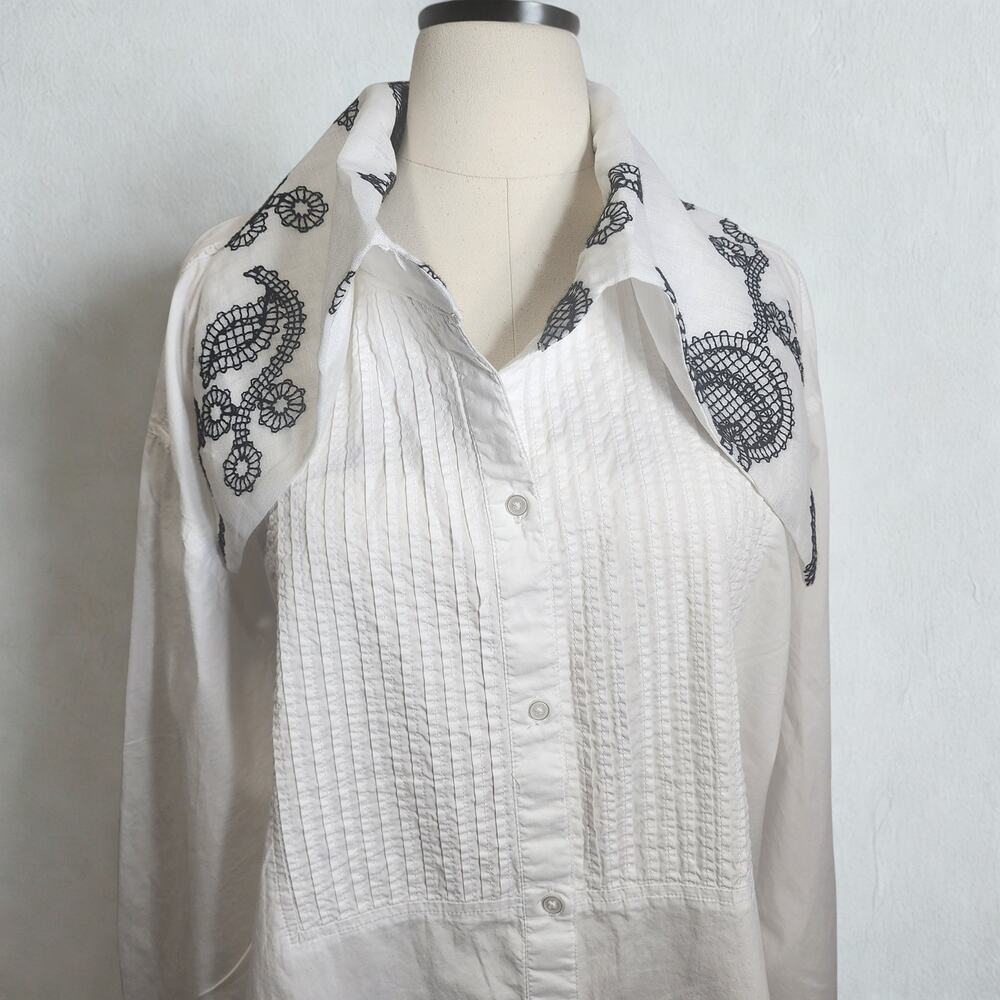 Reworked White Tuxedo Shirt with Large Embroidered Collar & Hand‑Stitched Art